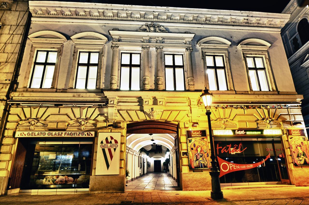 Lion Premium Hotel Budapest Exterior foto